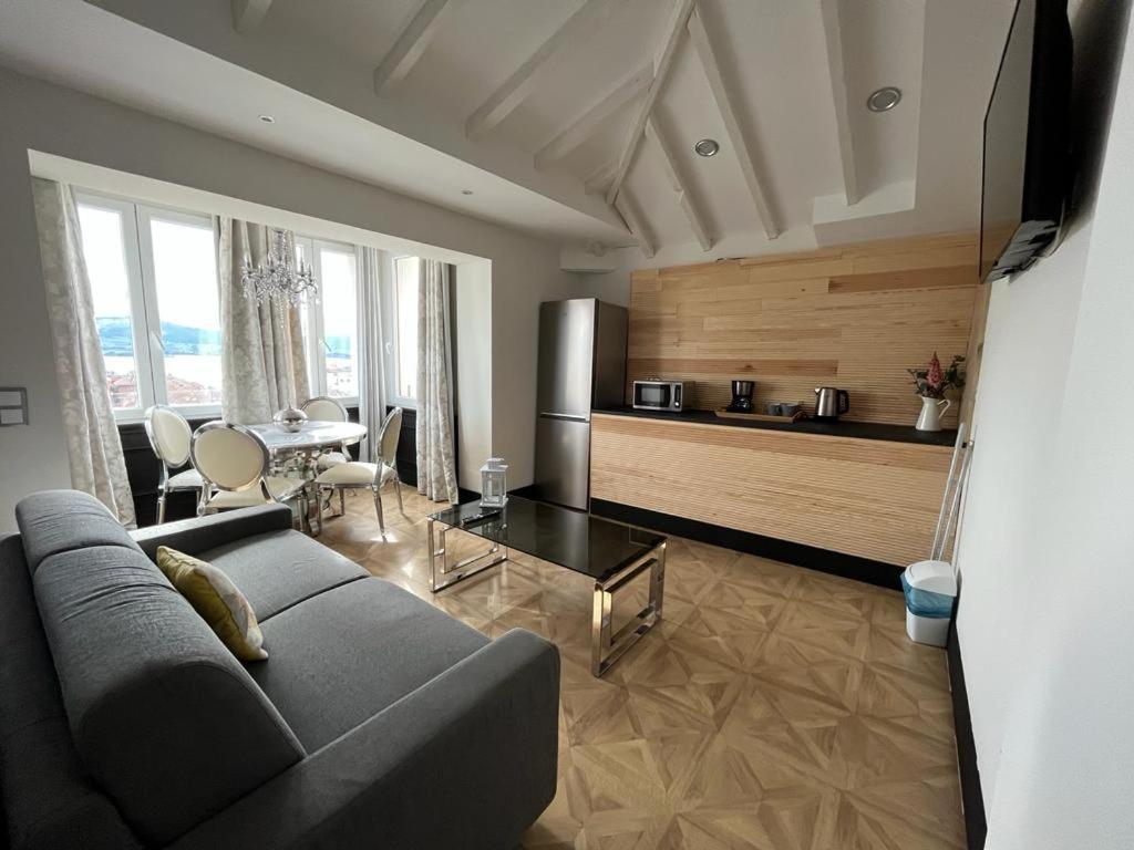 Hotel Royal Suite Santander Ngoại thất bức ảnh
